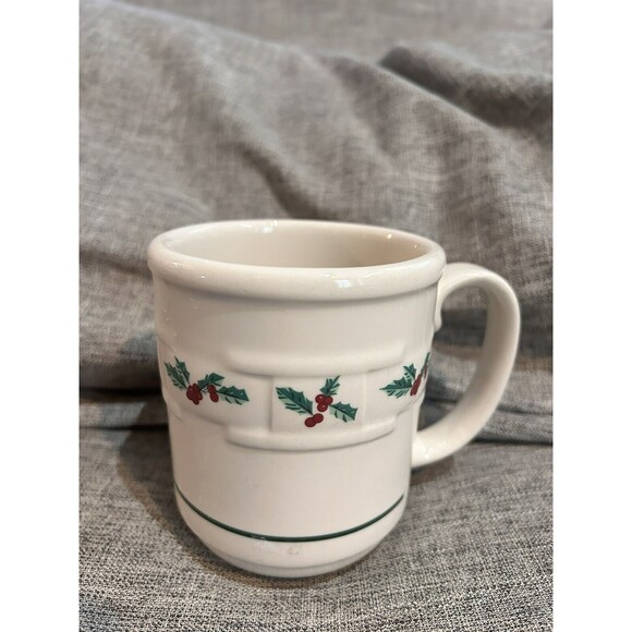 Longaberger Pottery Woven Traditions Mug Holly Berry Christmas - Picture 1 of 7